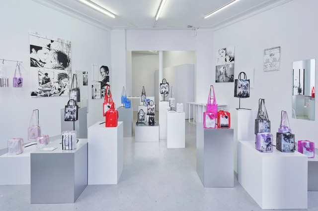 矢沢あい「NANA」がバッグブランド「ナナナナ」とコラボ！ パリ先行