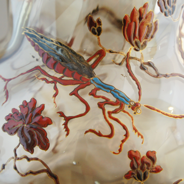 エミール・ガレ「草花に蟷螂文 花瓶」《アンティックかとう》