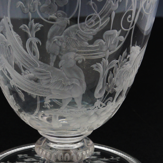 オールドバカラ「1878年パリ万博出品 グリフォン文 グラヴィール装飾