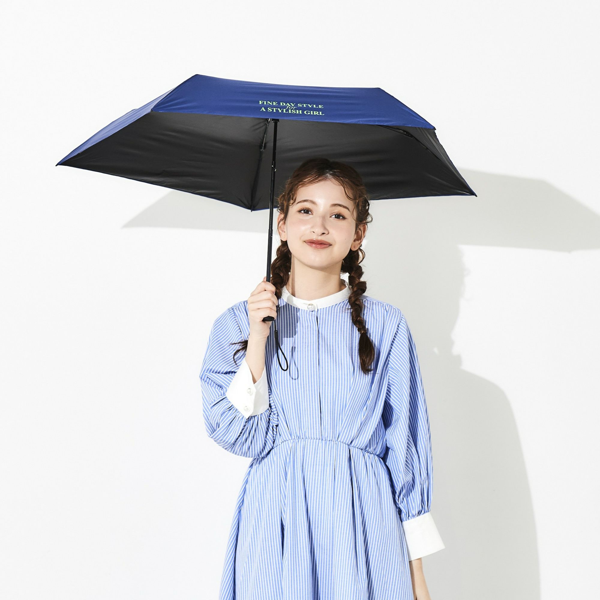 日傘 ロゴプリント 軽量折りたたみ傘 FM908 | ASCENTE Online Store