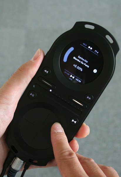 ASCII.jp：手のひらサイズのDJシステム「Pacemaker」レビュー (1/3)