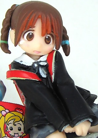 新横浜ありなinアキハバラ/ビエンナーレカタログよつばとフィギュア