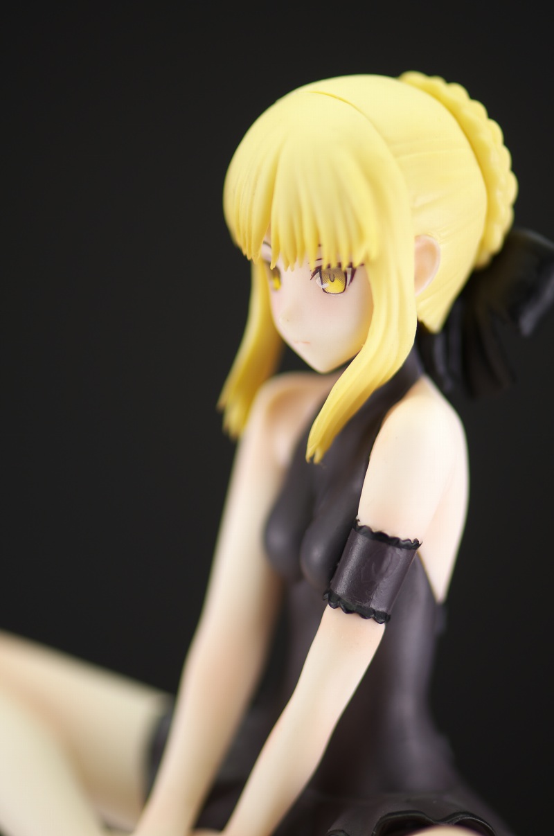 セイバーオルタBEACH QUEENS Fate/hollow ataraxia/よつばとフィギュア