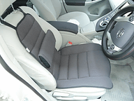 モニターリポート】ヤナセ、シートクッション「TEMPUR Car Comforter