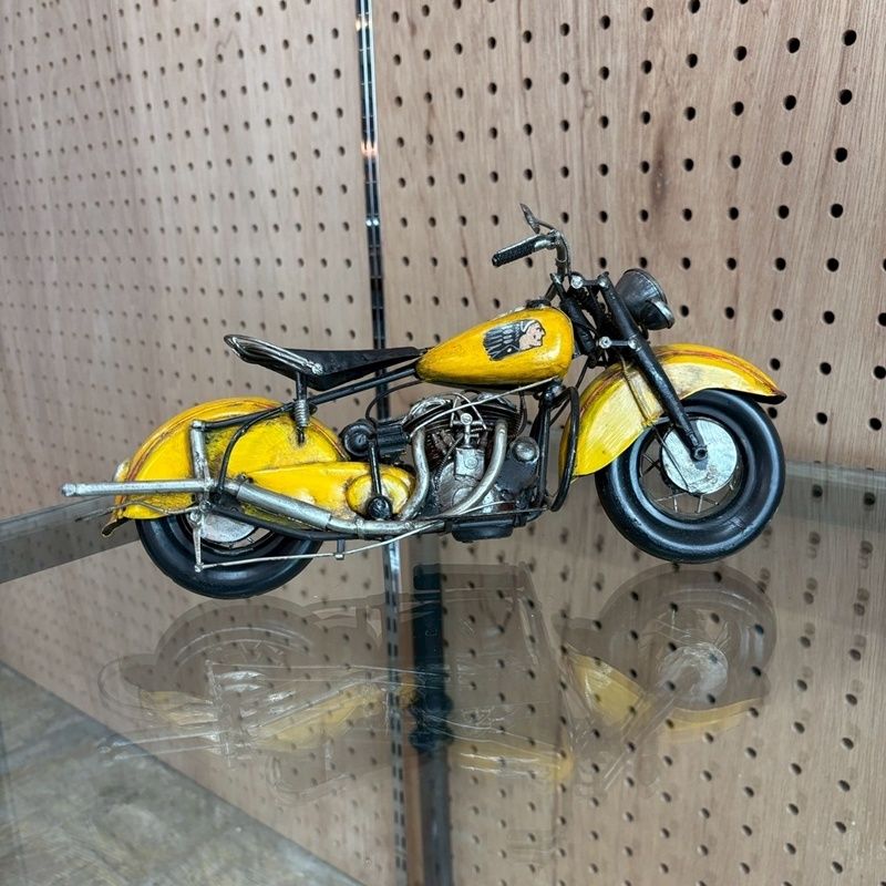ブリキ レトロバイク イエロー 全長約28cm アメリカン オートバイ 模型