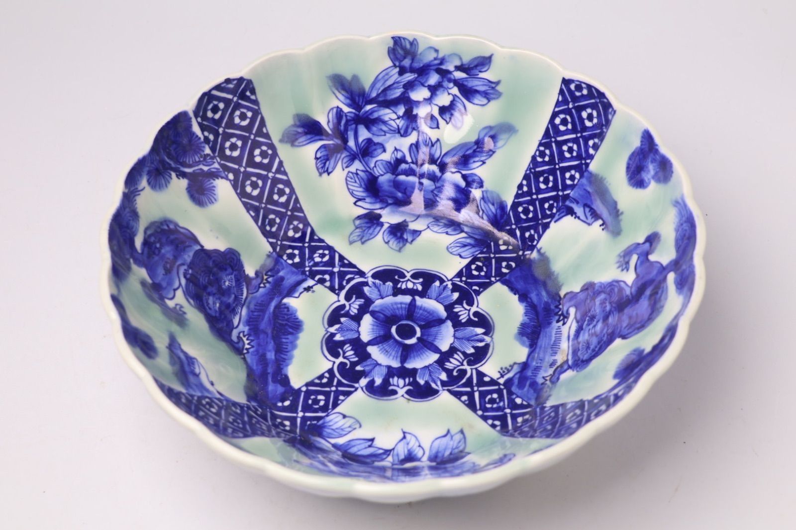 伊万里焼 赤玉瓔珞紋 鉢 絵付け】骨董 アンティーク インテリア 伊万里