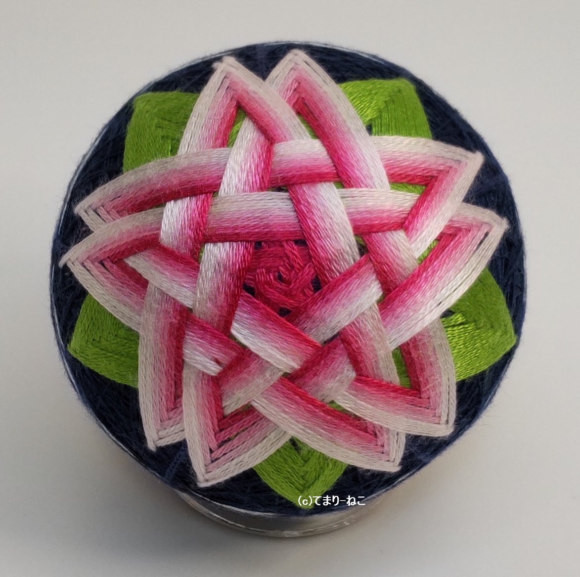 188 手まり「星籠桜」の作り方｜てまり-ねこ