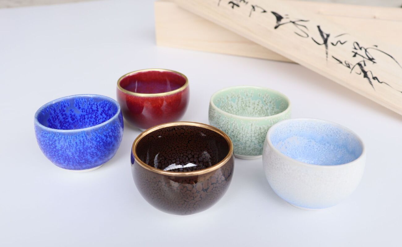 特選ぐい呑み5色セット［有田焼 真右ェ門窯］