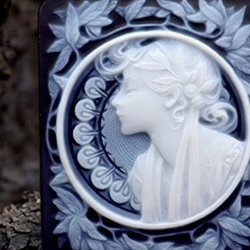 ストンカメオのコレクションを多数掲載