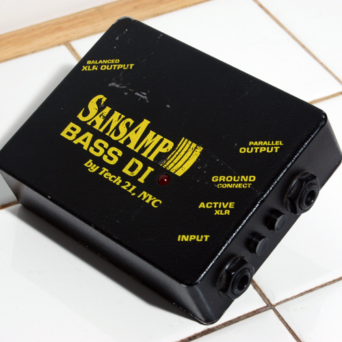 TECH 21 SansAmp BASS D DI V1 初期型 DSCF3397-1024x1024.jpg