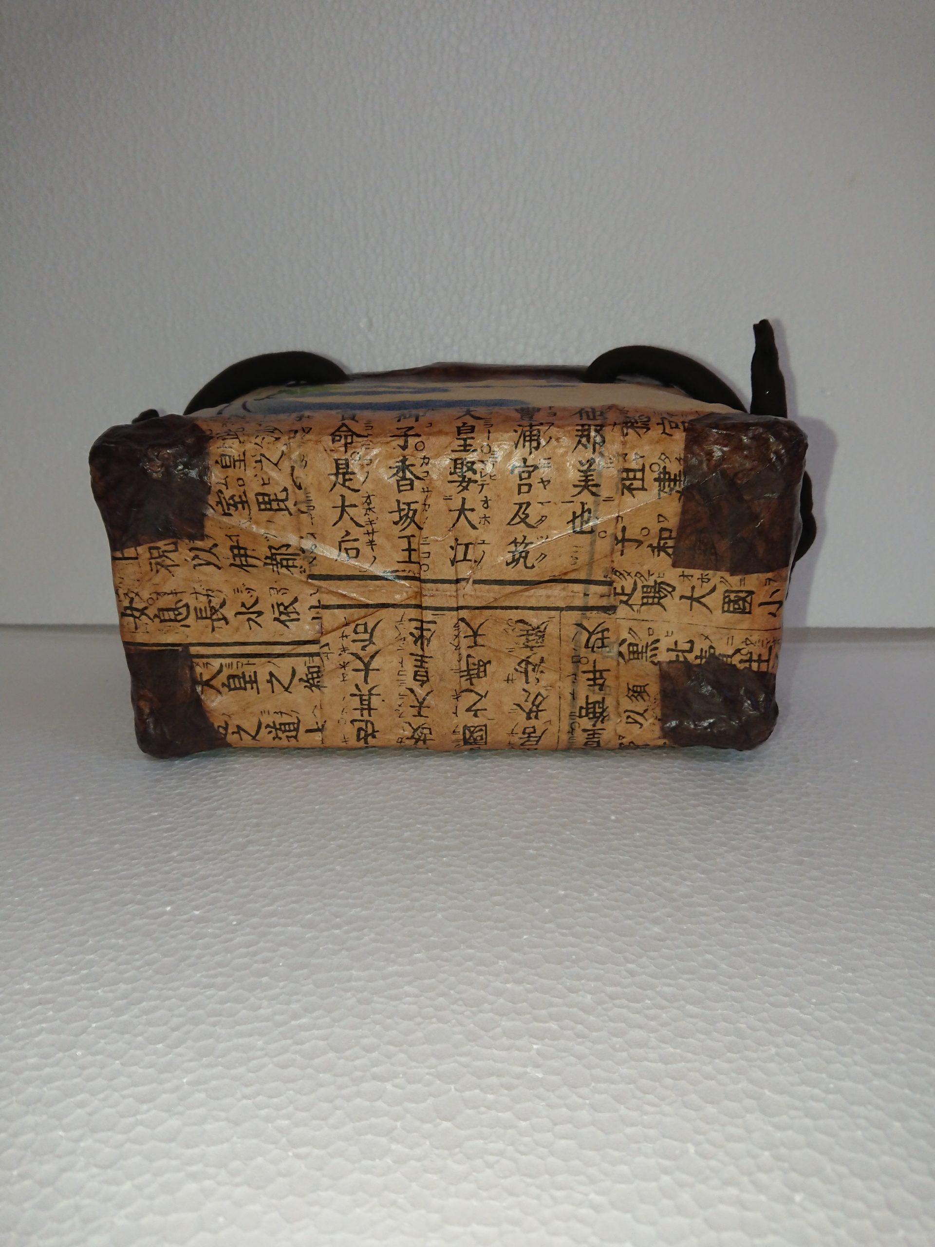 No.34 一閑張り カゴバック 錦紗 ベージュ地 戦前の古布 | 一閑張り