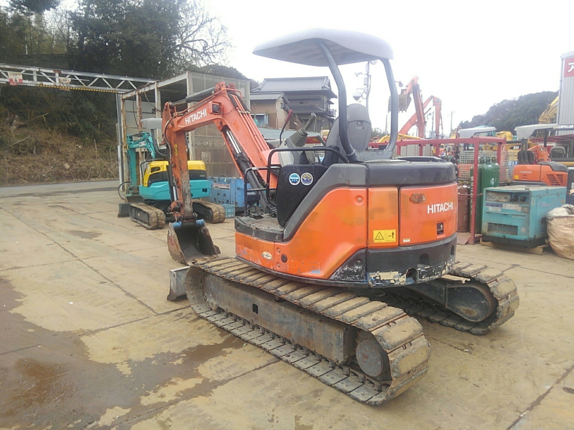 ZX40U-3 | ミニ油圧ショベル | 株式会社アタッチリンク