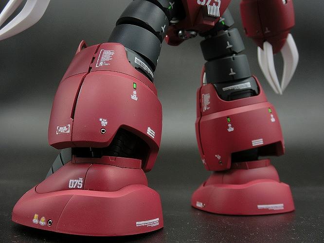 MG 1/100 MSM-07S シャア専用ズゴック【塗装済完成品】 by のぶ工房