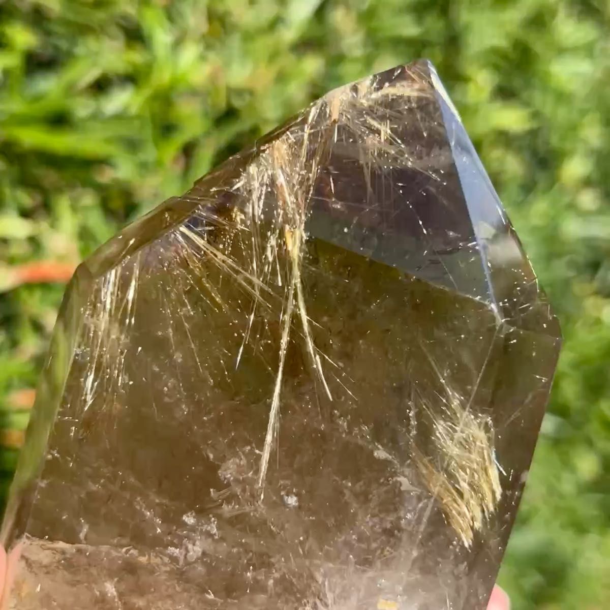 特別価格 特大 極上特級品 虹入り ゴールドタイチンルチル ゴールド