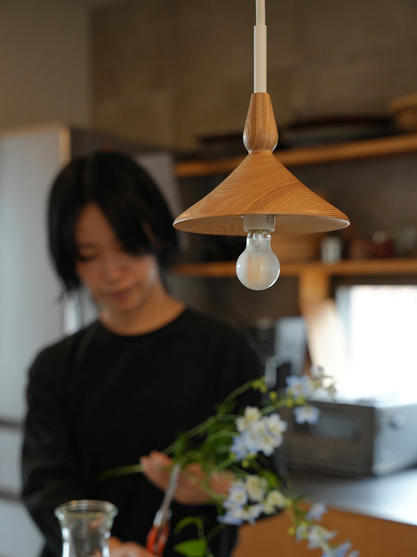 スロイド ウッドペンダントライト | AXCIS ONLINE