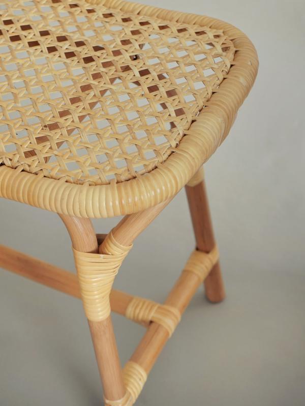 tuttu ラタン四角スツール | AXCIS ONLINE