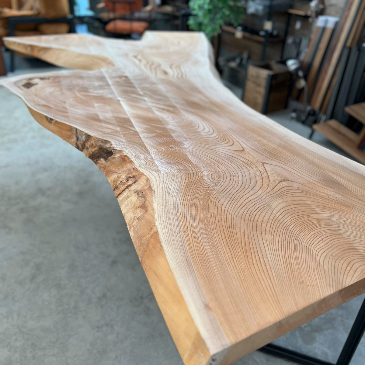 無垢一枚板 欅（ケヤキ）《G803》W2370/未仕上げ品 | オーダーメイドの
