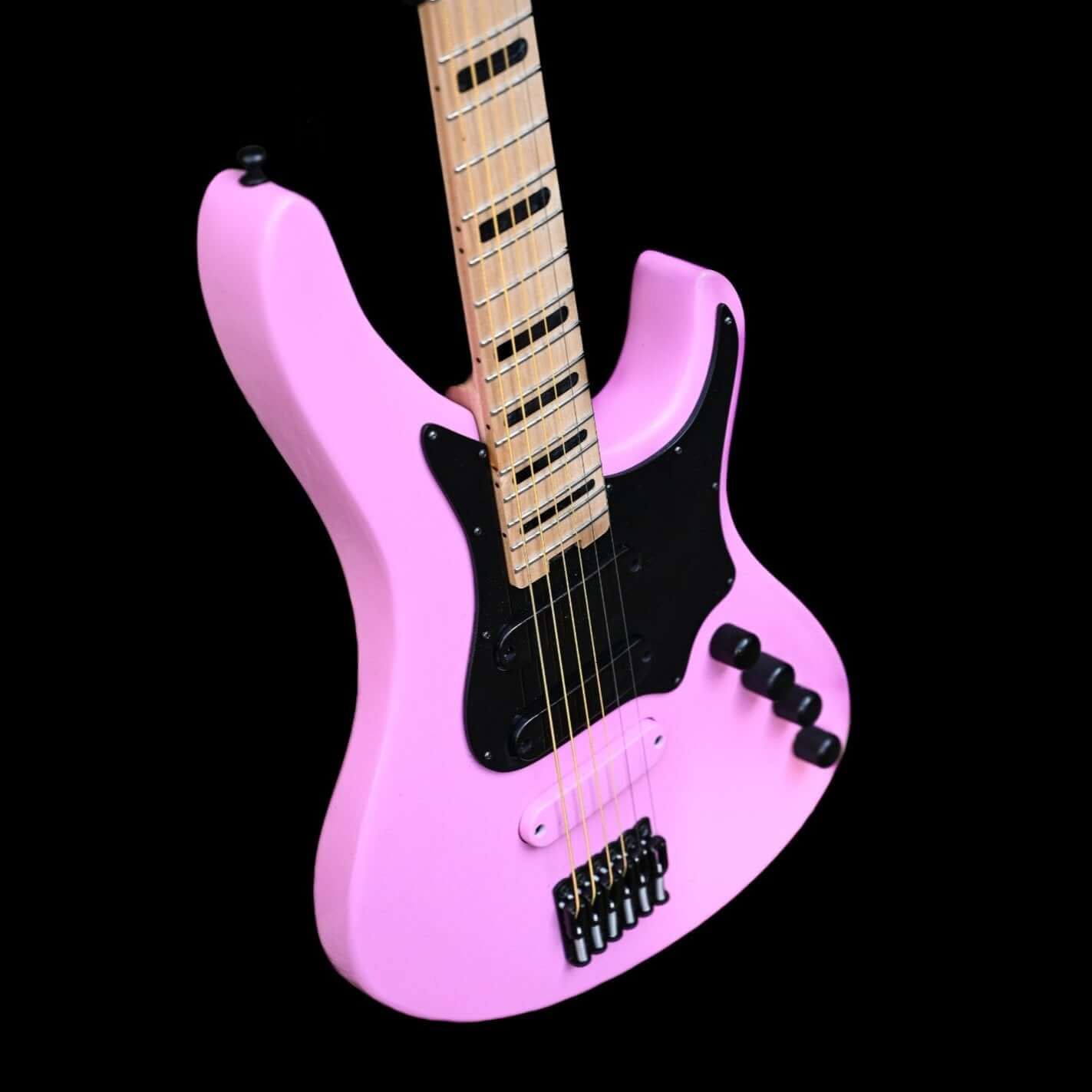 Sarā 6 - Essential - BlackPink | Custom Guitar - Belforti Instruments
