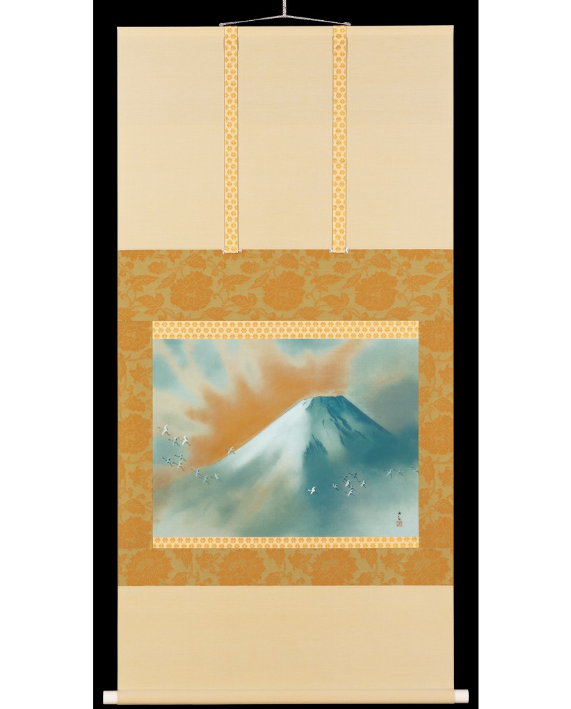 掛け軸 横山大観 霊峰飛鶴 絹本 名品 複製 希少 軸装 茶道具 掛軸 美品 日本の名画 日本画 霊峰飛鶴(れいほうひかく) 横山 大観 手彩仕上 高