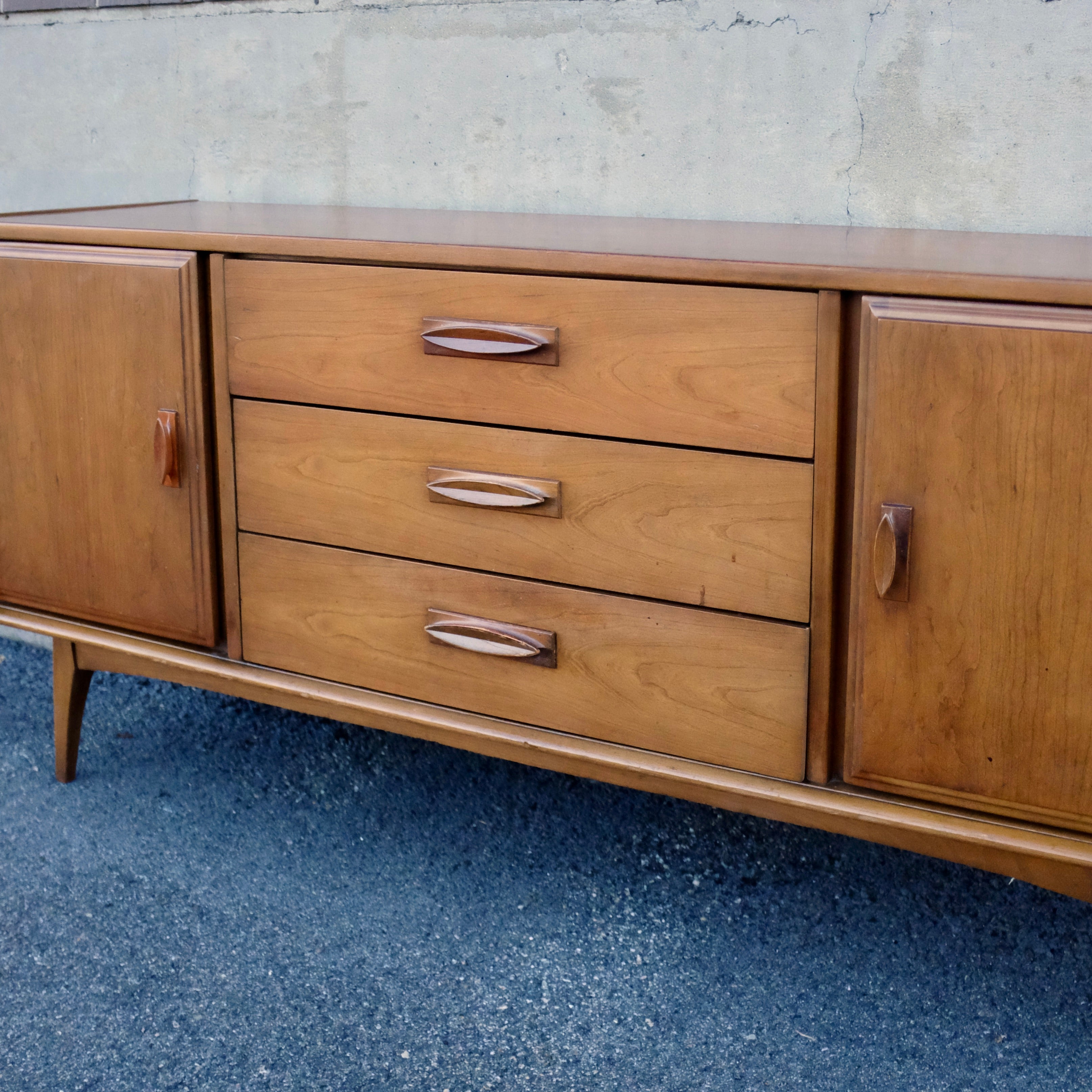 DSCF6201.jpg?v=1684194216&