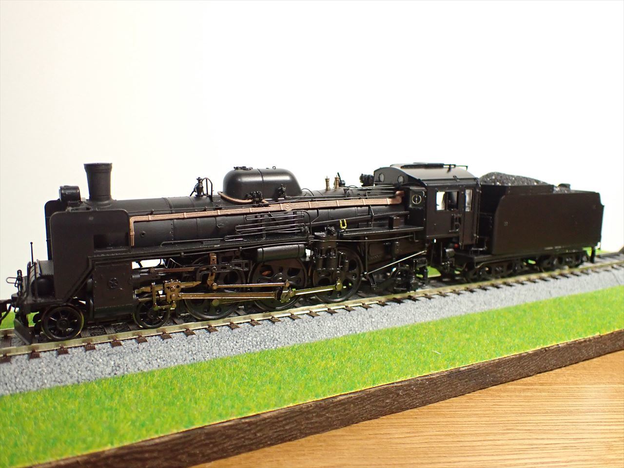 天賞堂 C57 1次型 北海道タイプ（密閉キャブ）入線しました！ | 機関車