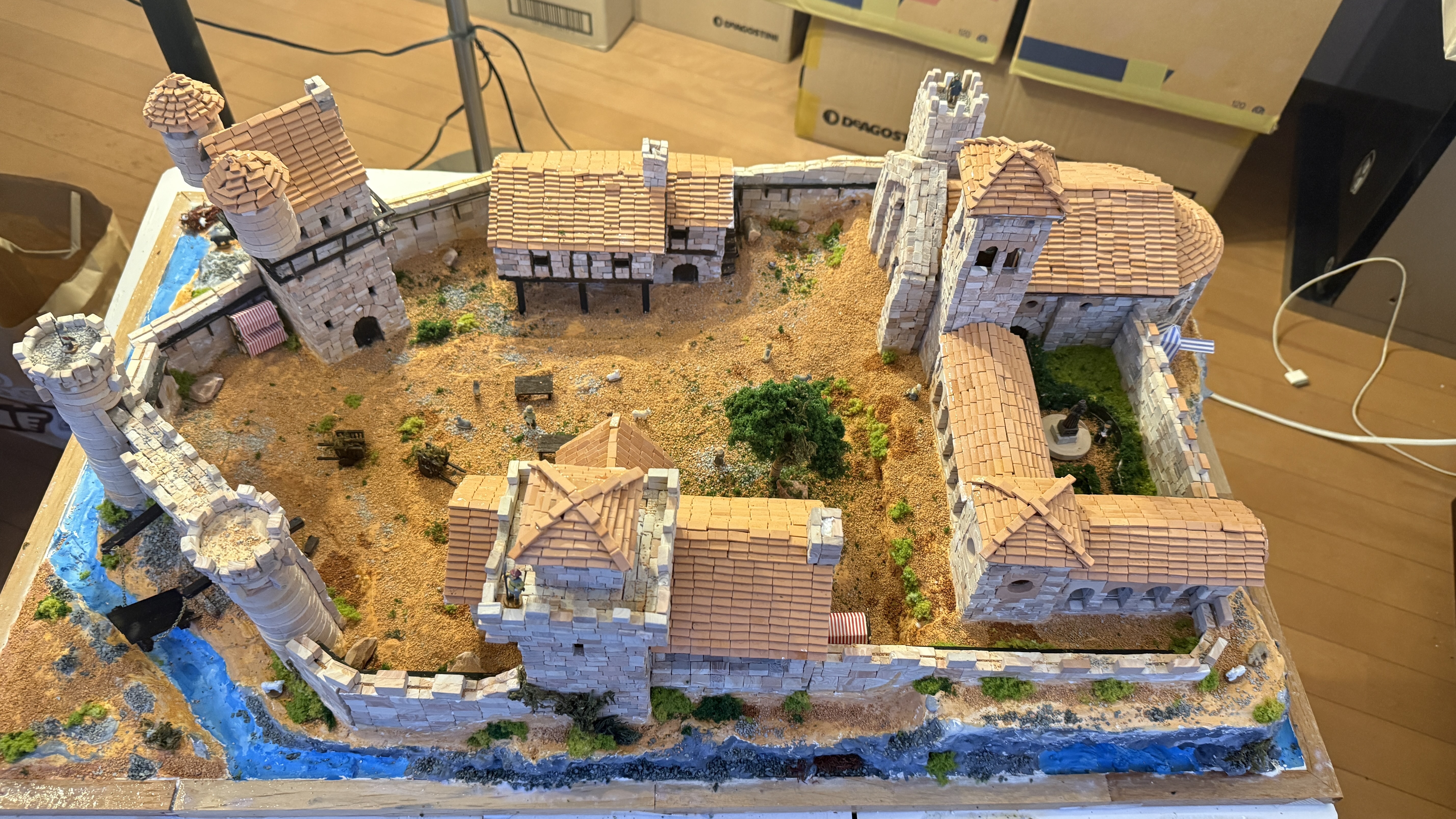 週刊「中世ヨーロッパを作ろう」がようやく完成 - モモヤマトルの丘