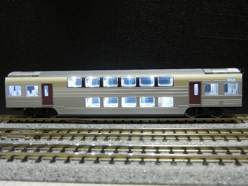 TOMIX製215系導入整備とマイレイアウト走行 - 鉄道が好きなおやじの