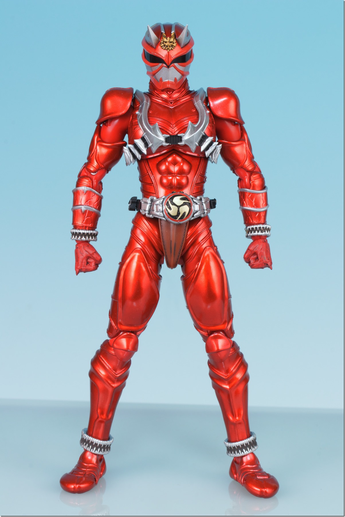 S.H.Figuarts 真骨彫製法 仮面ライダー響鬼・紅 ミニミニレビュー