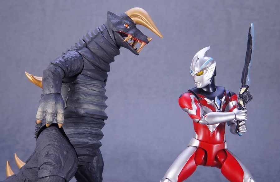 S.H.Figuarts ブラックキング ウルトラの星光る時Ver | D・Cの超卵