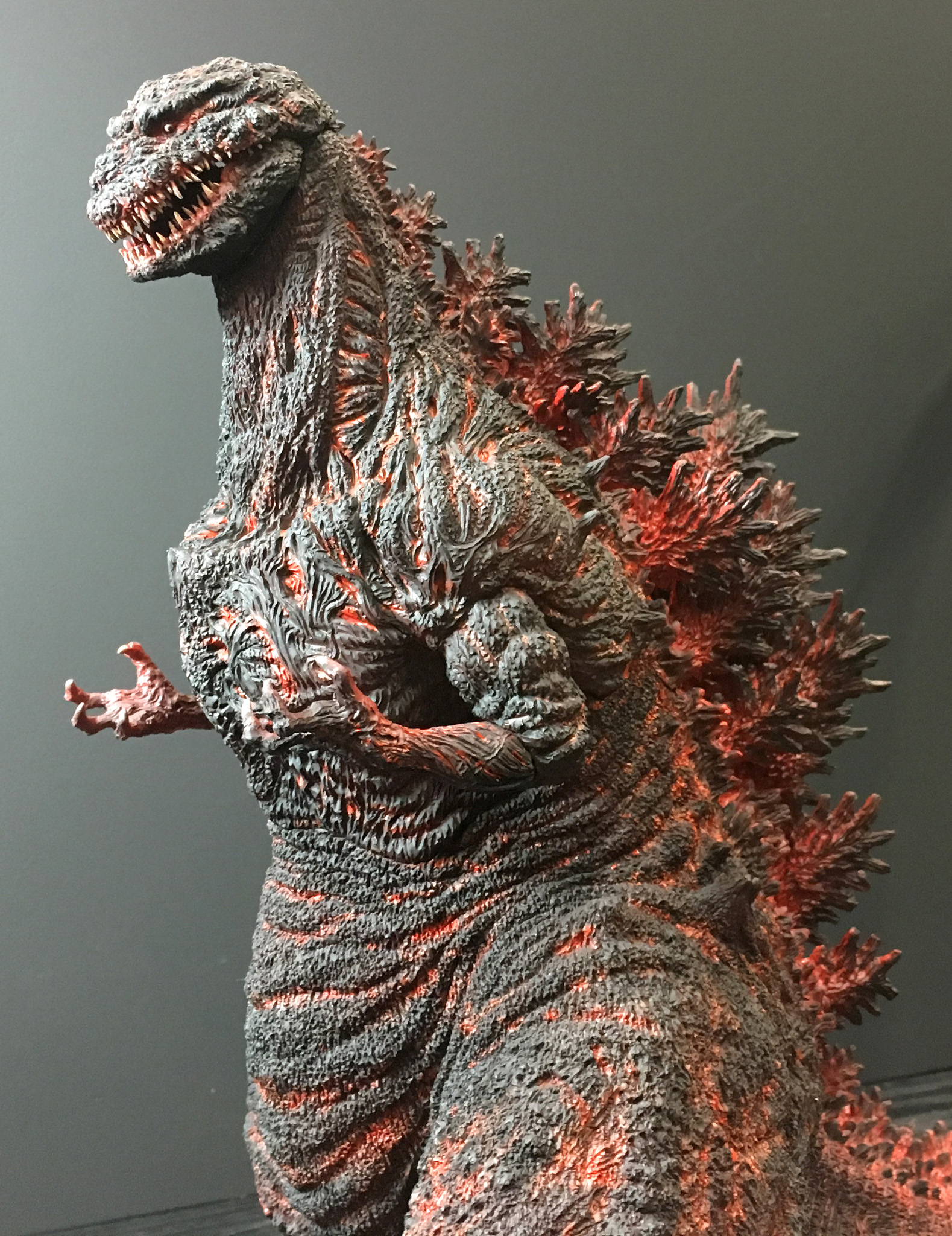 酒井ゆうじ造型工房 30cm ゴジラ2016 レジンキットが届いた