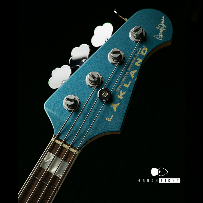 Brush eight / 【SOLD】LAKLAND SL44-75 Darryl Jones “Lake Placid Blue”