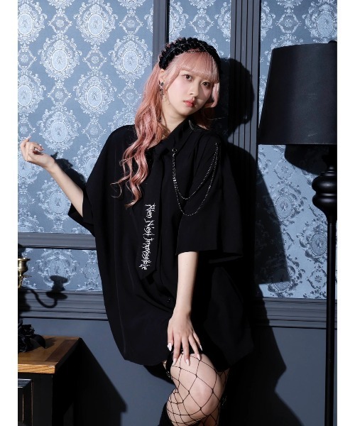 ネクタイ付きユニセックス5分袖シャツ（シャツ/ブラウス）｜NOEMIE