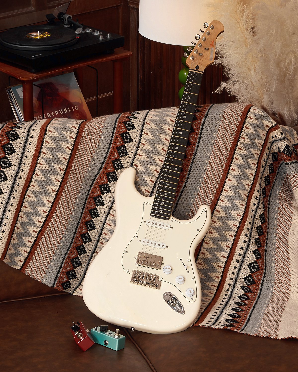 DST-152 HSS w/Coil Split Electric Guitar Kit with AMP Donner