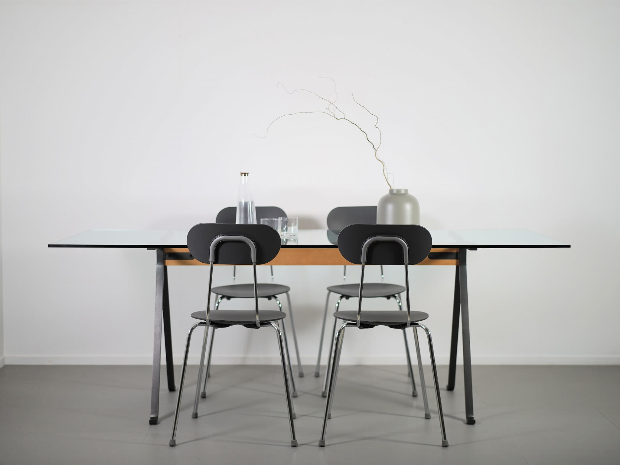 フラーテ テーブル ドリアデ エンツォ・マーリ ユーズド ヴィンテージ