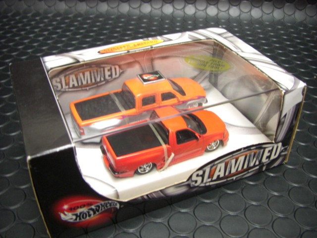 ﾎｯﾄﾎｨｰﾙ 1/64 ﾀﾞｲｷｬｽﾄﾓﾃﾞﾙ ☆100%HW 