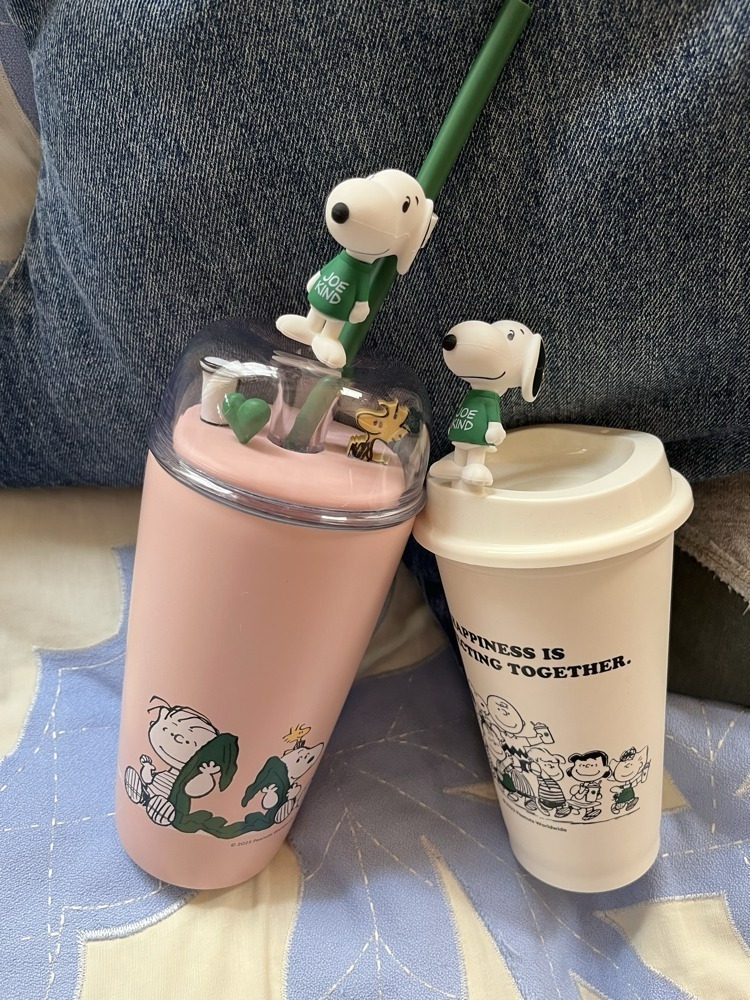 スタバ ×スヌーピー海外限定SNOOPY ストッパー＆ストローデコ