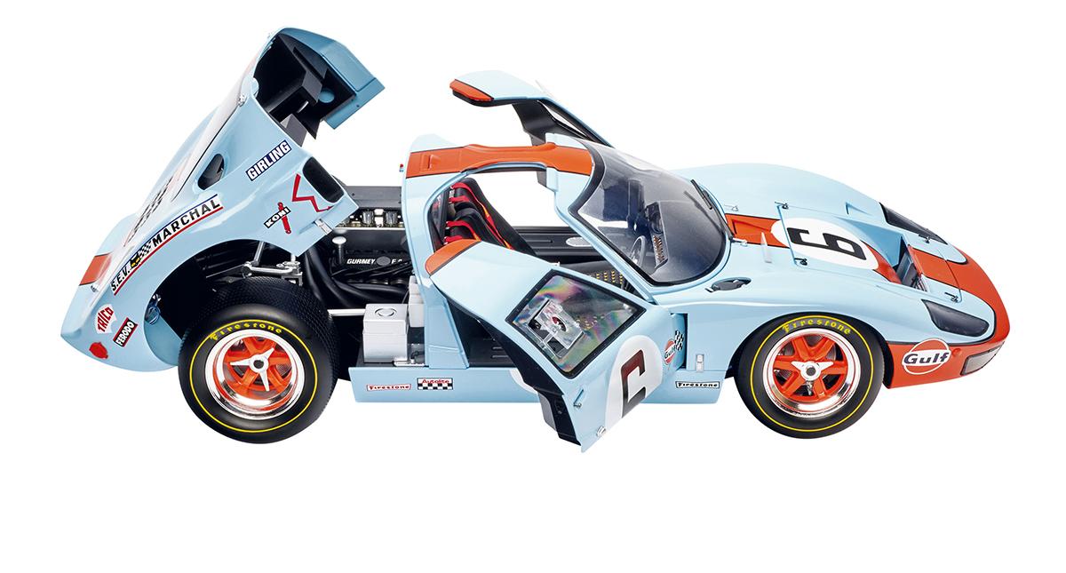 伝説のフォードGTを8分の1スケールで組み上げる！ デアゴスティーニ