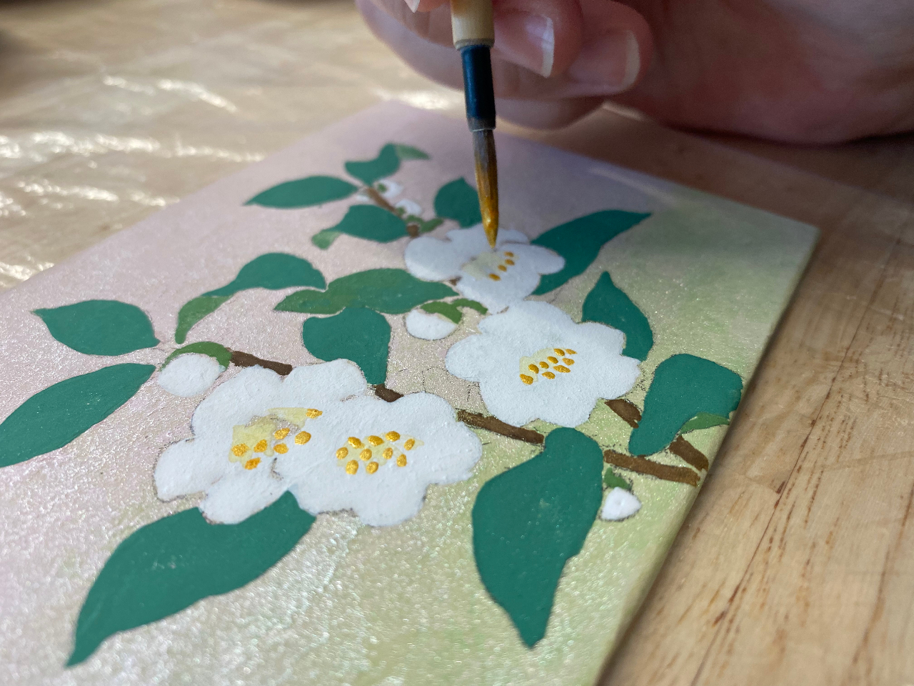 岩絵具を使った日本画体験/Experience of painting a Japanese