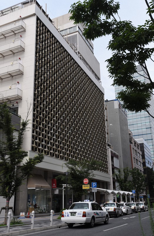 仙台で発展したローカル百貨店の雄「藤崎」の藤﨑家 | 名家のルーツ