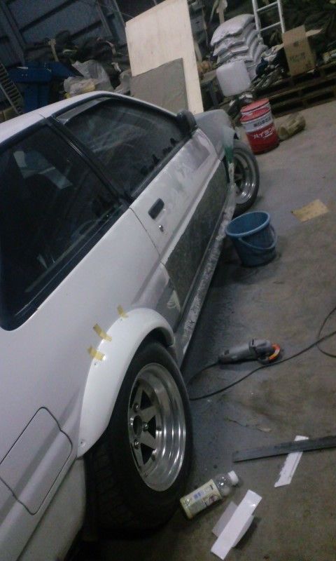 オーバーフェンダー取り付け（トヨタ スプリンタートレノ・AE85/86）by