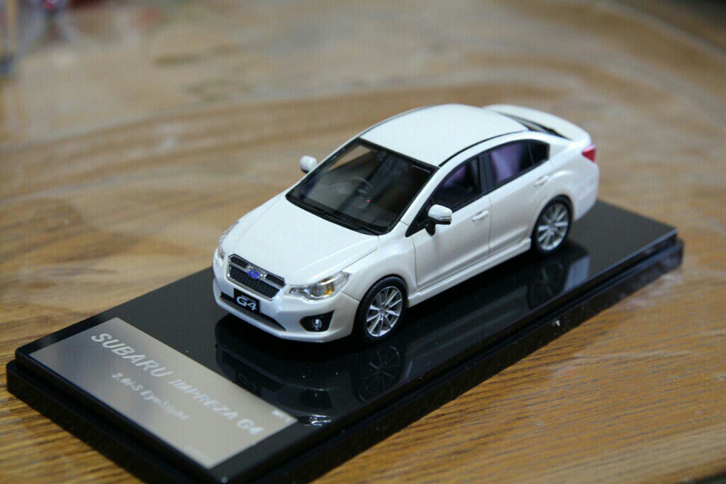 Wit's 1/43 ミニカー スバル インプレッサG4 サテンホワイトパール の