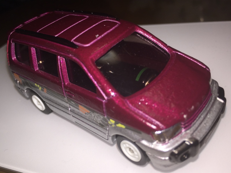 タカラトミー トミカ のパーツレビュー | タウンエースノア(imoimo