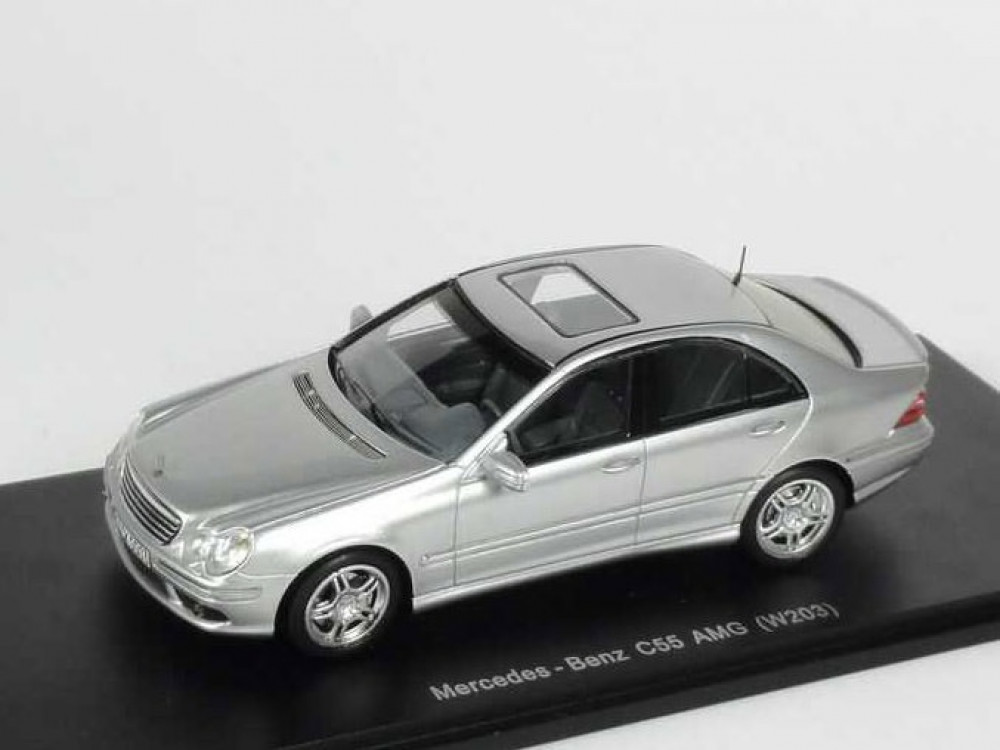 Mercedes-Benz C55 AMG (W203) 2004 Silver Metallic 1:43 Spark