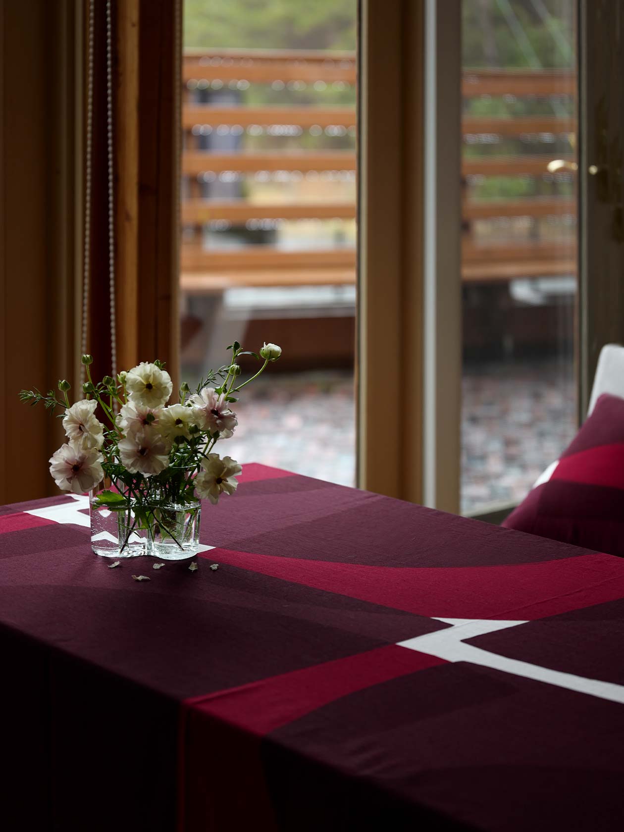 スコープ テーブルクロス　Slowpe Sliceワイン 170㎝ 販売終了】Slowpe<br>Slice ワイン