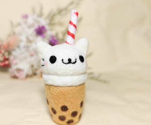 台湾 フェルト猫のタピオカミルクティーキーホルダーチャーム