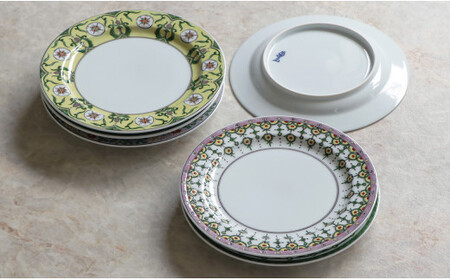 源右衛門窯 赤絵ミナイ手絵変り ケーキ皿 有田焼 A450-23 | 佐賀県有