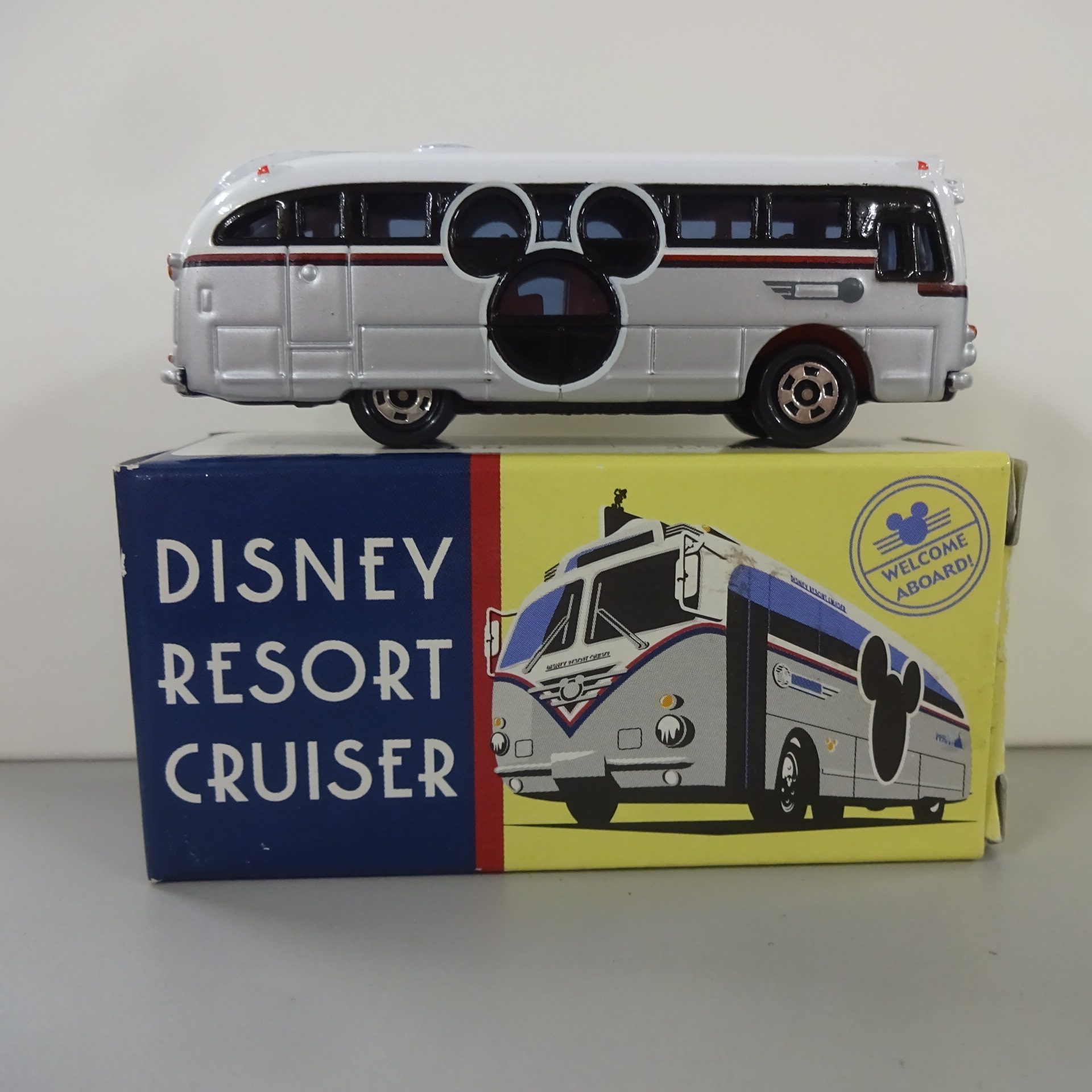 トミカ ミッキー ディズニーリゾートクルーザー ディズニー リゾート