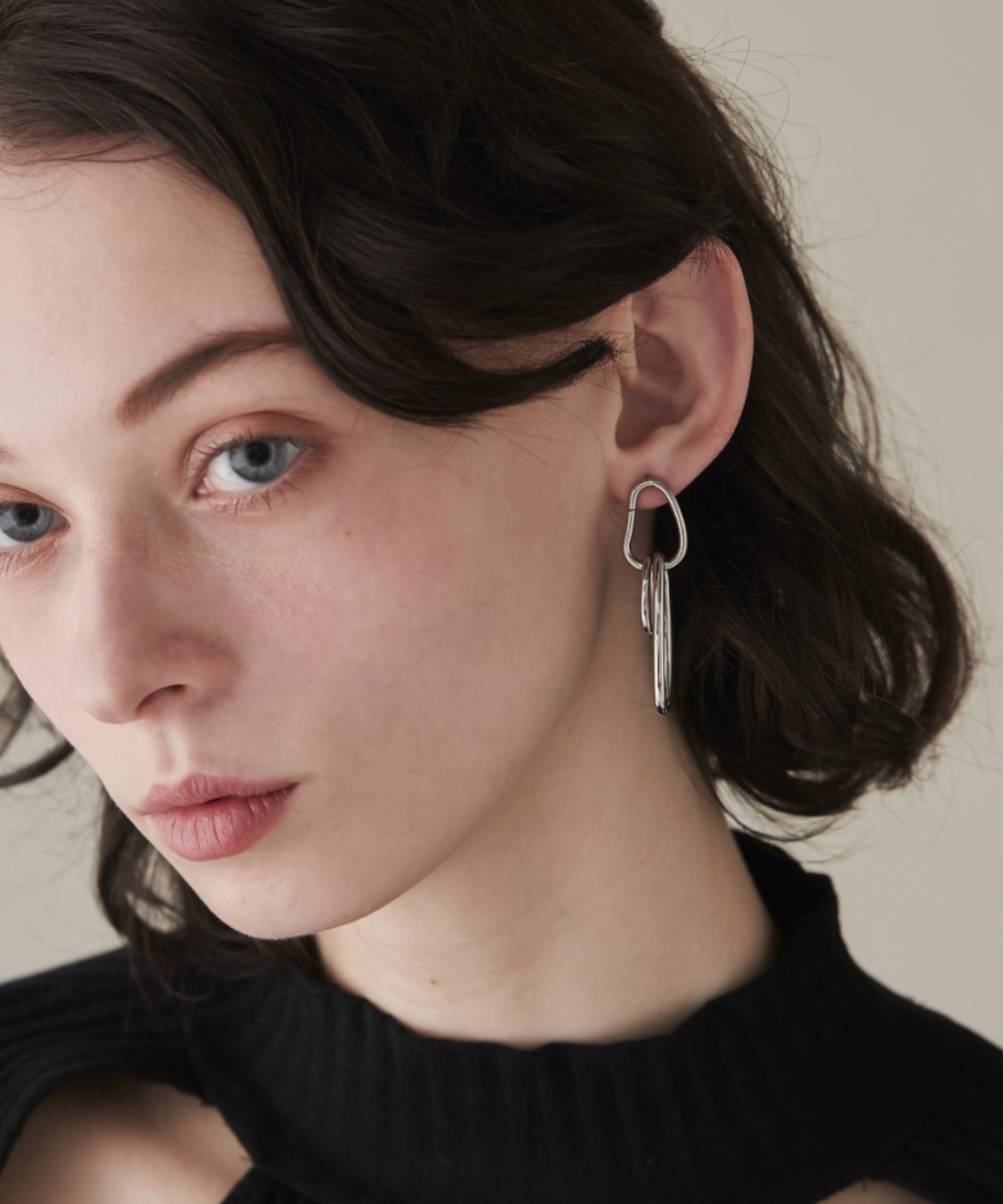 金属アレルギー対応 】 オーバルデザイン ピアス サージカルステンレス