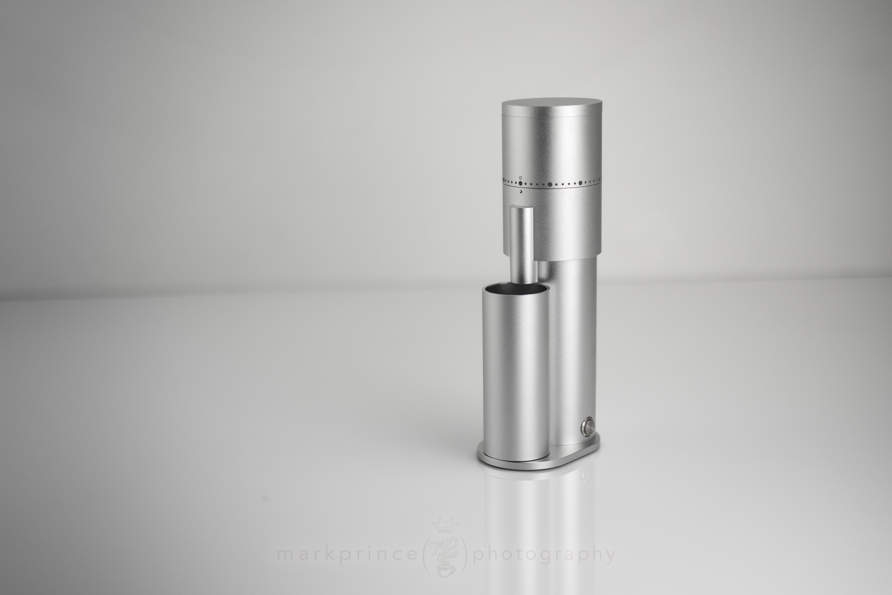 Meet the Lagom mini 2: Option-O's Compact Electric Grinder Evolves