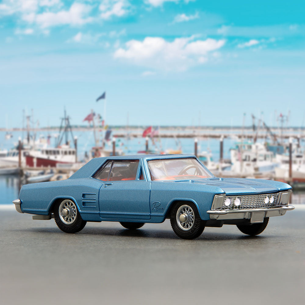 245 - Buick Riviera – Corgi Model Club